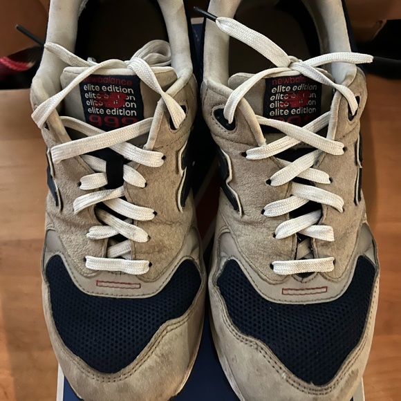 2 pairs New Balance used - Picture 3 of 16